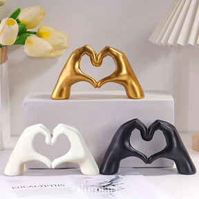 Estátua Decorativa de Mesa em Resina Design Gesto de Amor